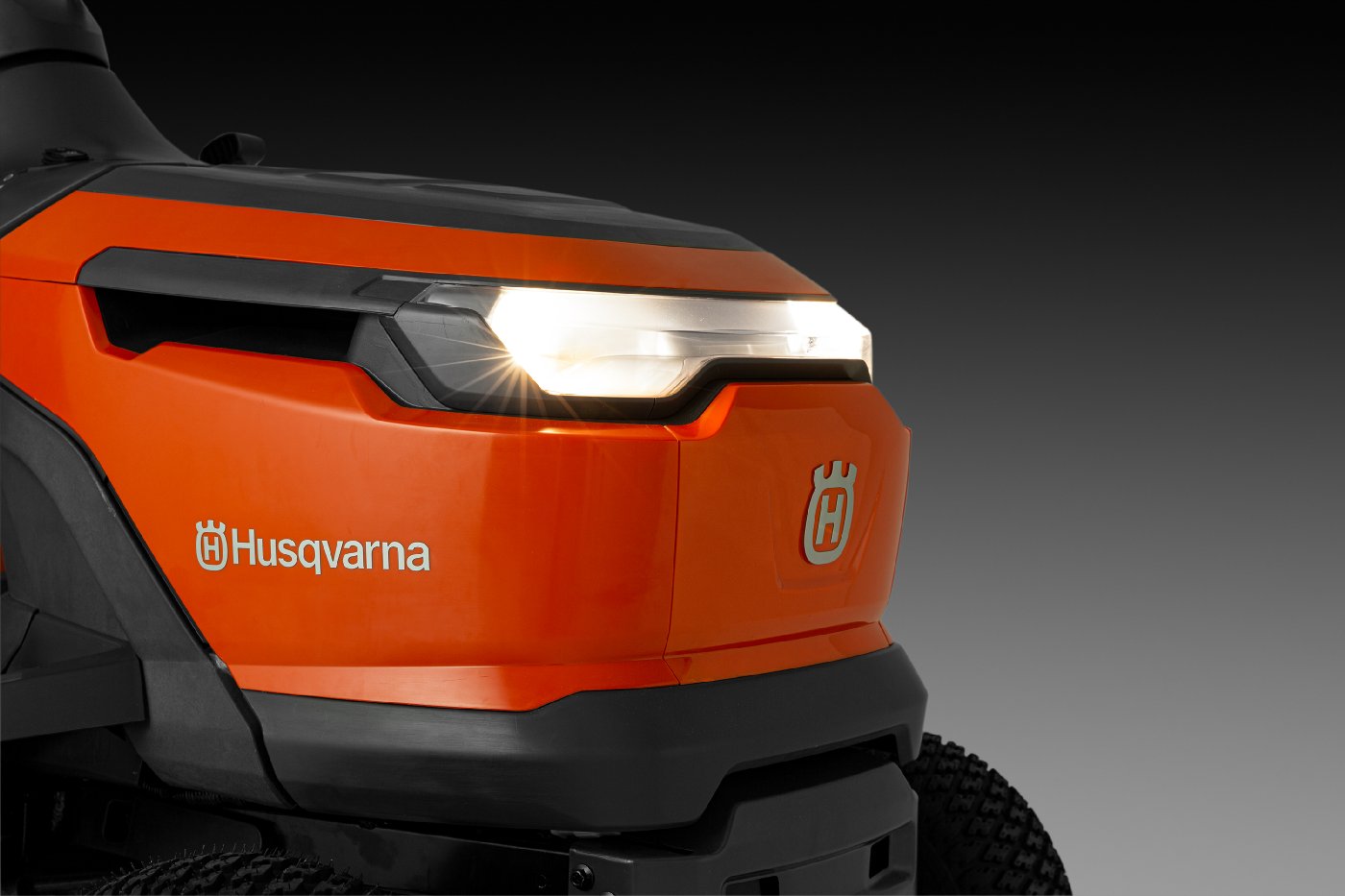 Tractor Cortacésped Husqvarna TS 114 – Modelo 2025