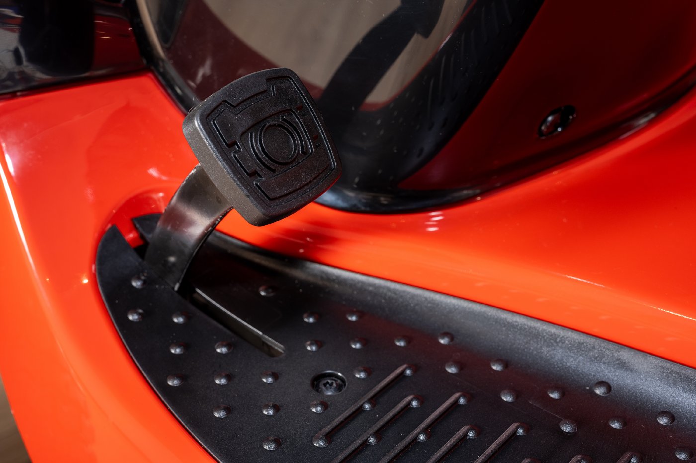 Tractor Cortacésped SABO 110-S – Modelo 2025