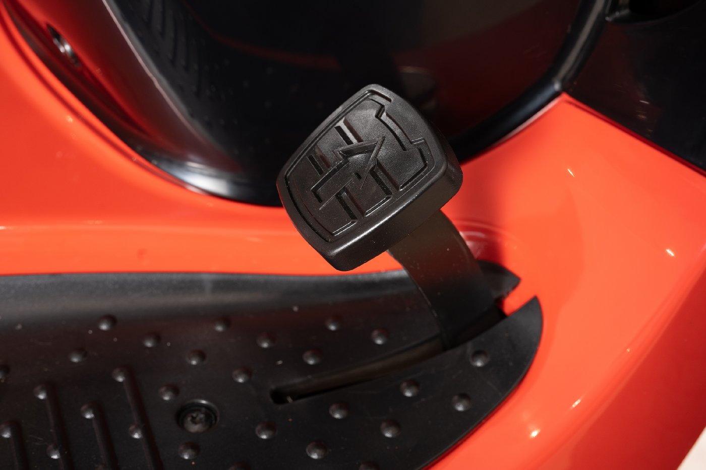 Tractor Cortacésped SABO 110-S – Modelo 2025